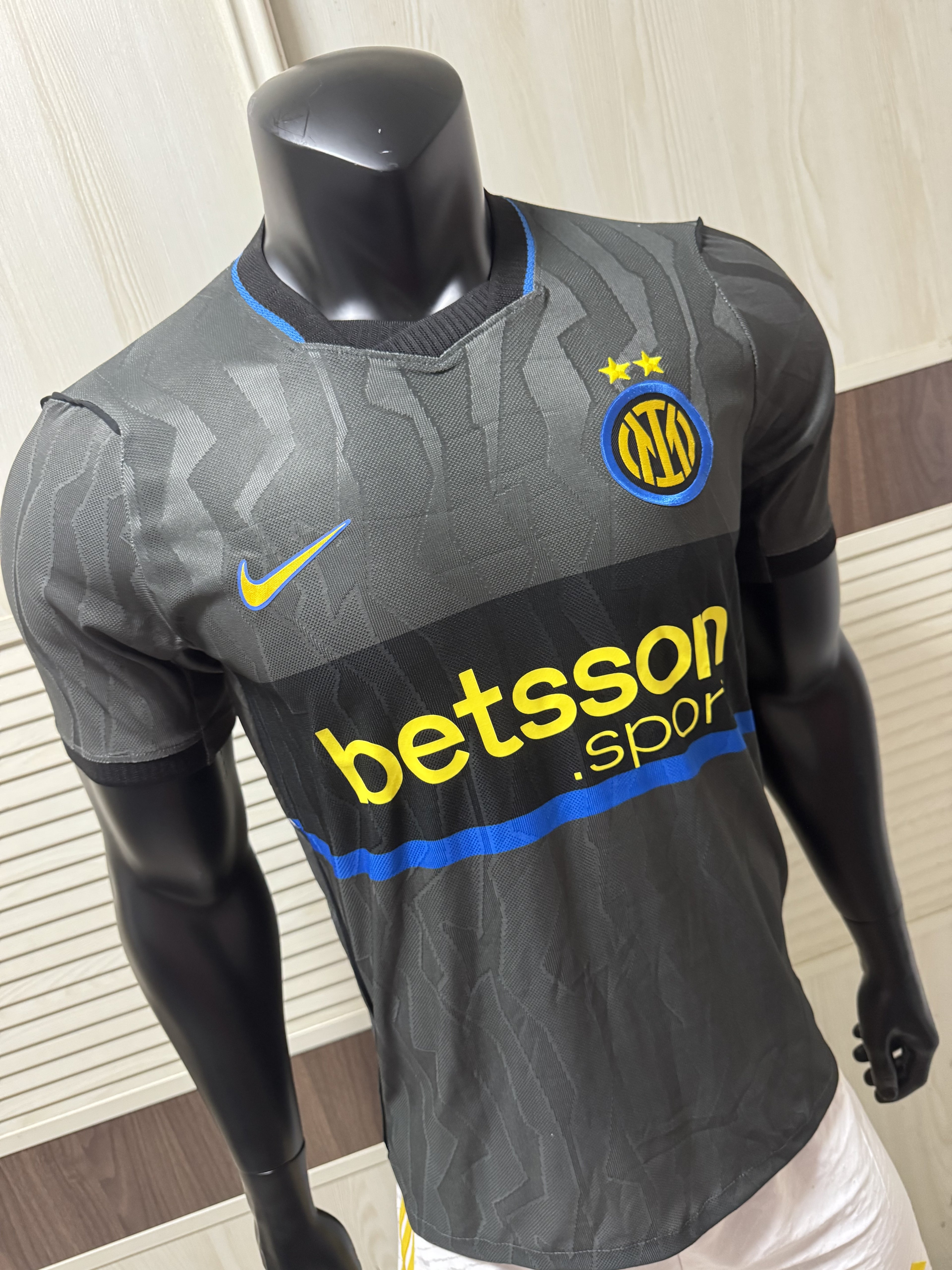 Inter Milan Third 20252026