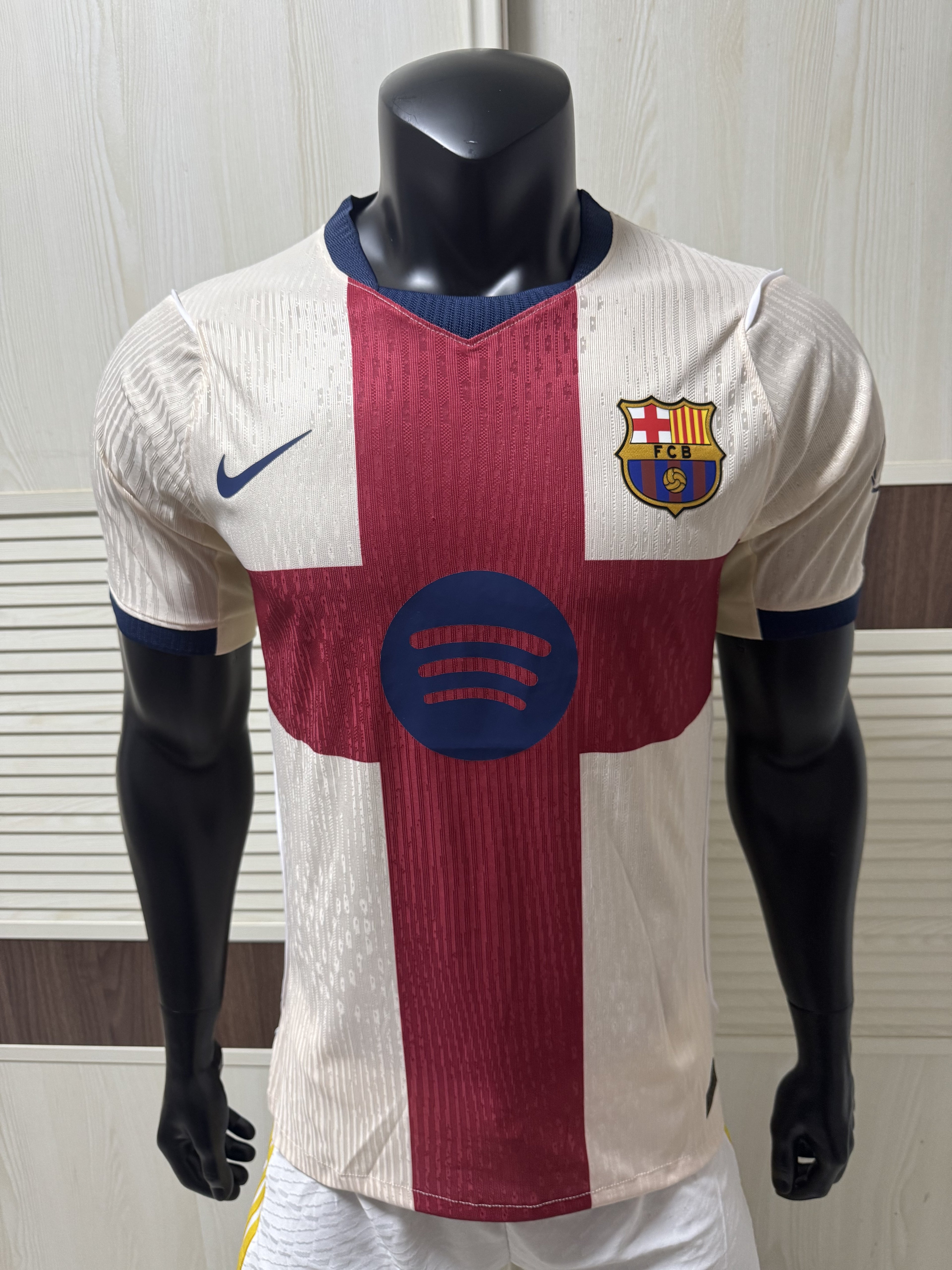 Barcelona IV 2026-2027 - Fourth Player Jersey