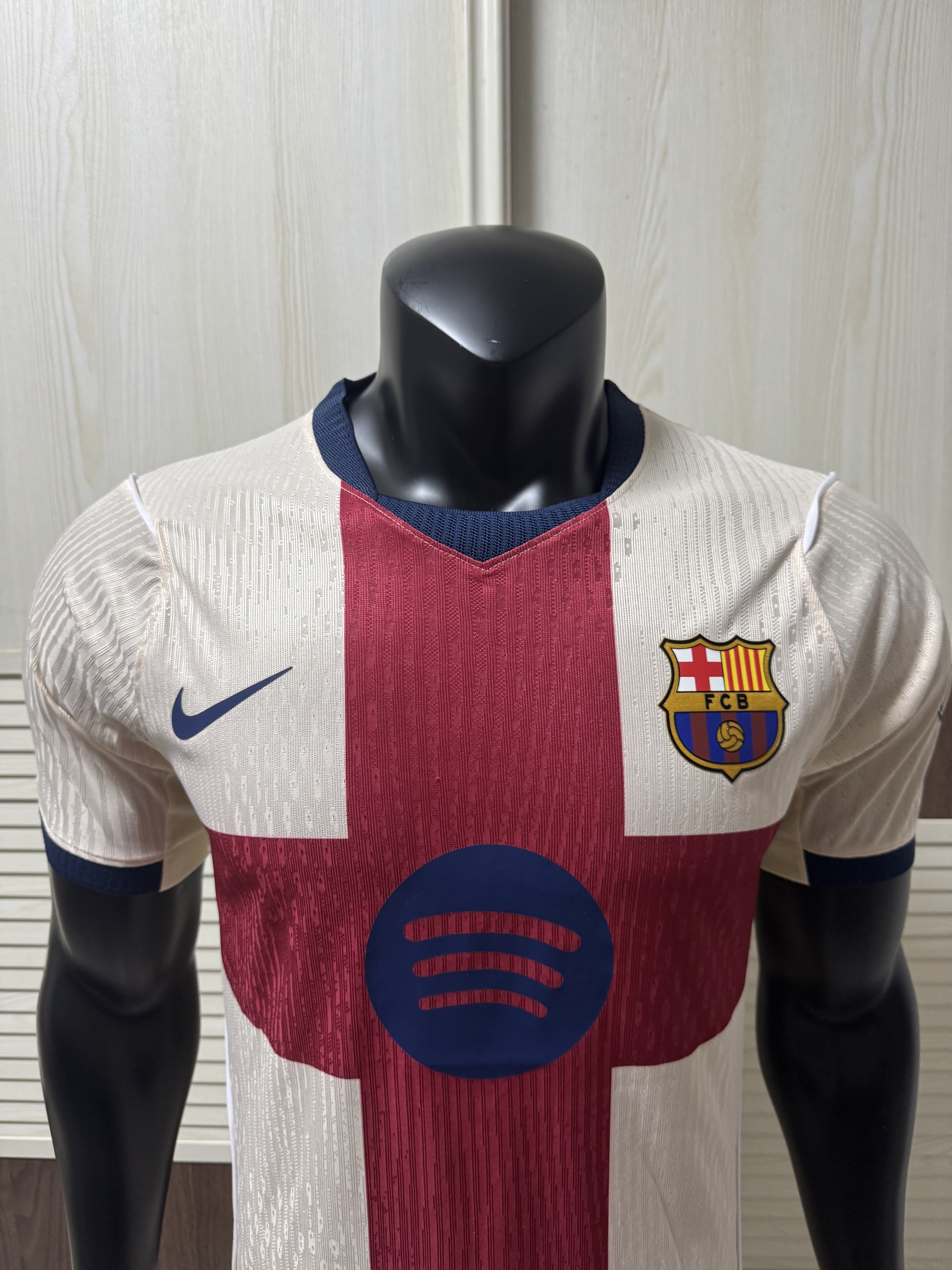 Barcelona IV 2026-2027 - Fourth Player Jersey