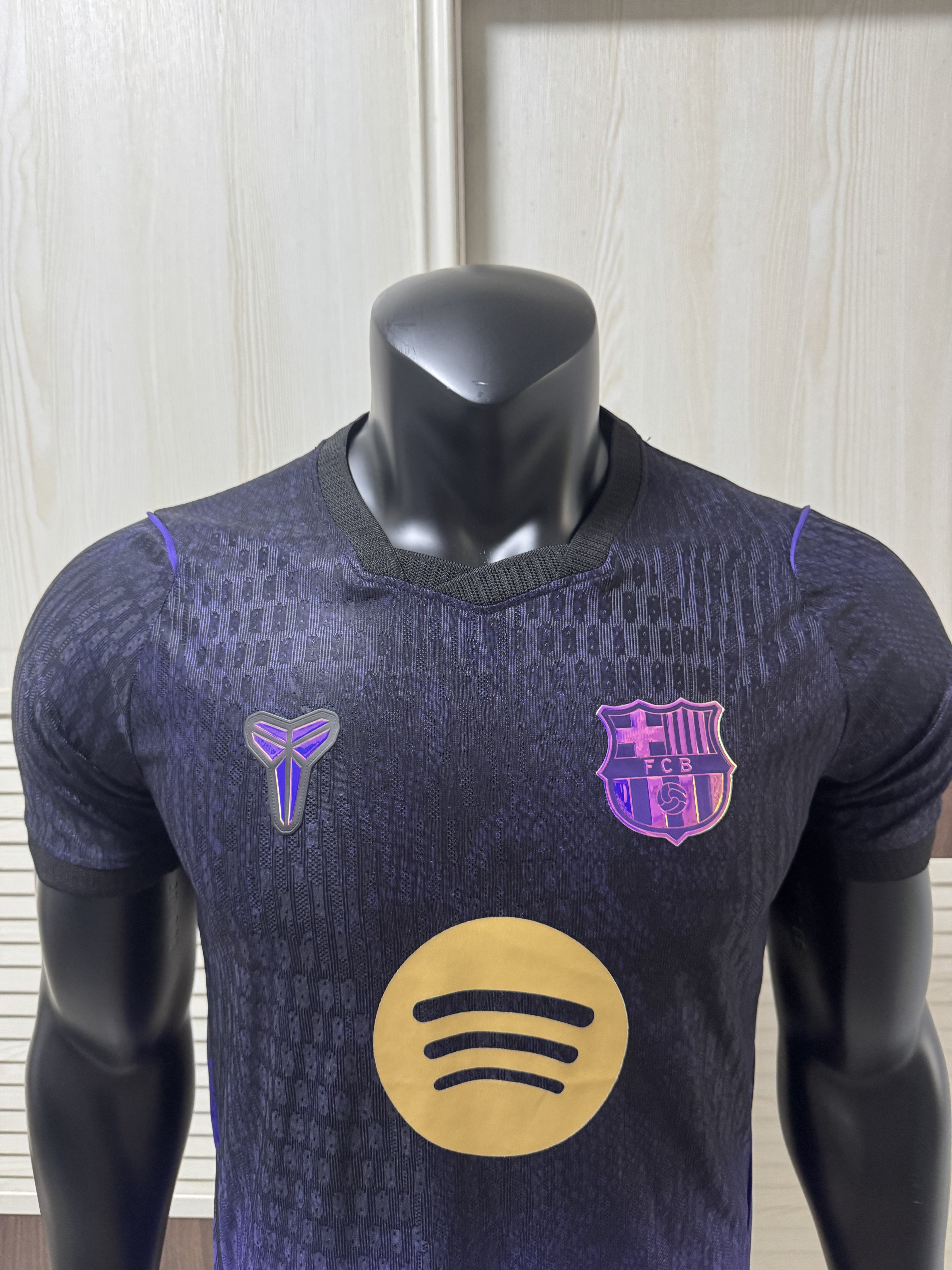 Nike Kobe Bryant x FC Barcelona 26-27 Dri-FIT Stadium Away Shirt