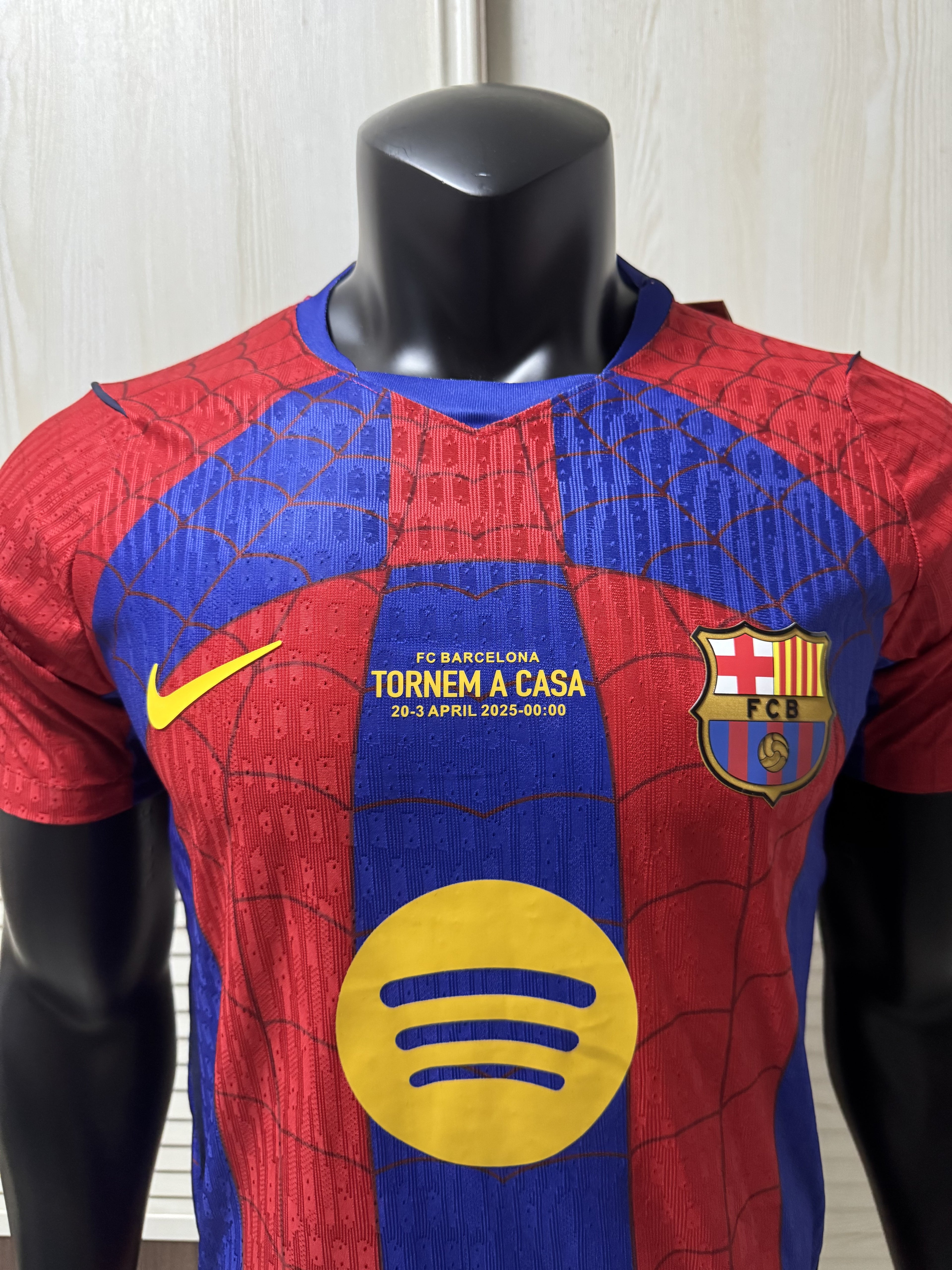 Barcelona x Spiderman Edición Especial