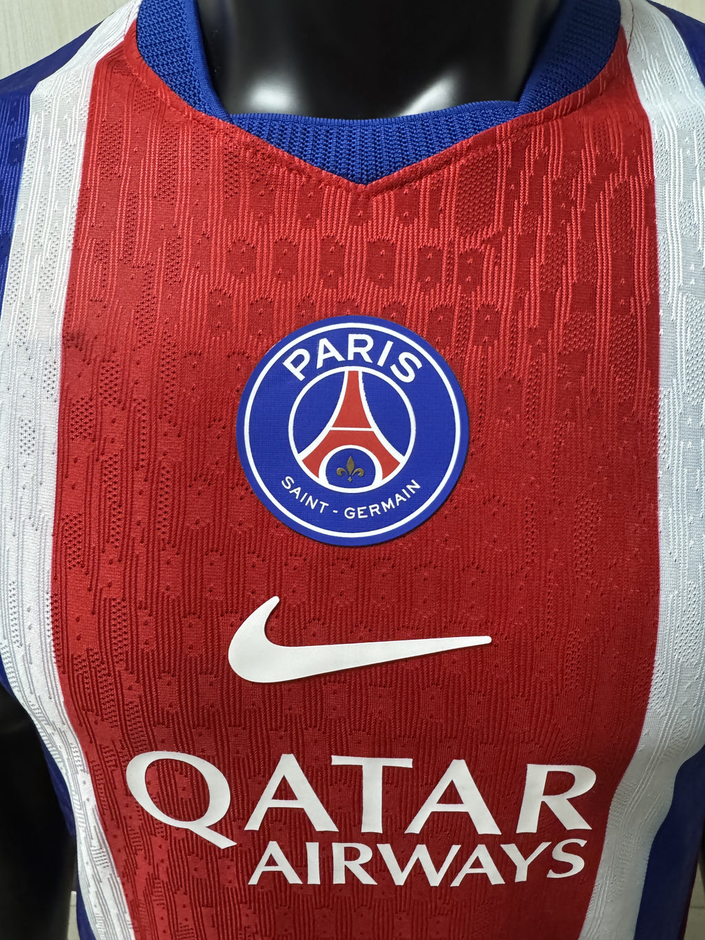 Nike Paris Saint-Germain 2627 Dri-FIT Stadium Home Shirt