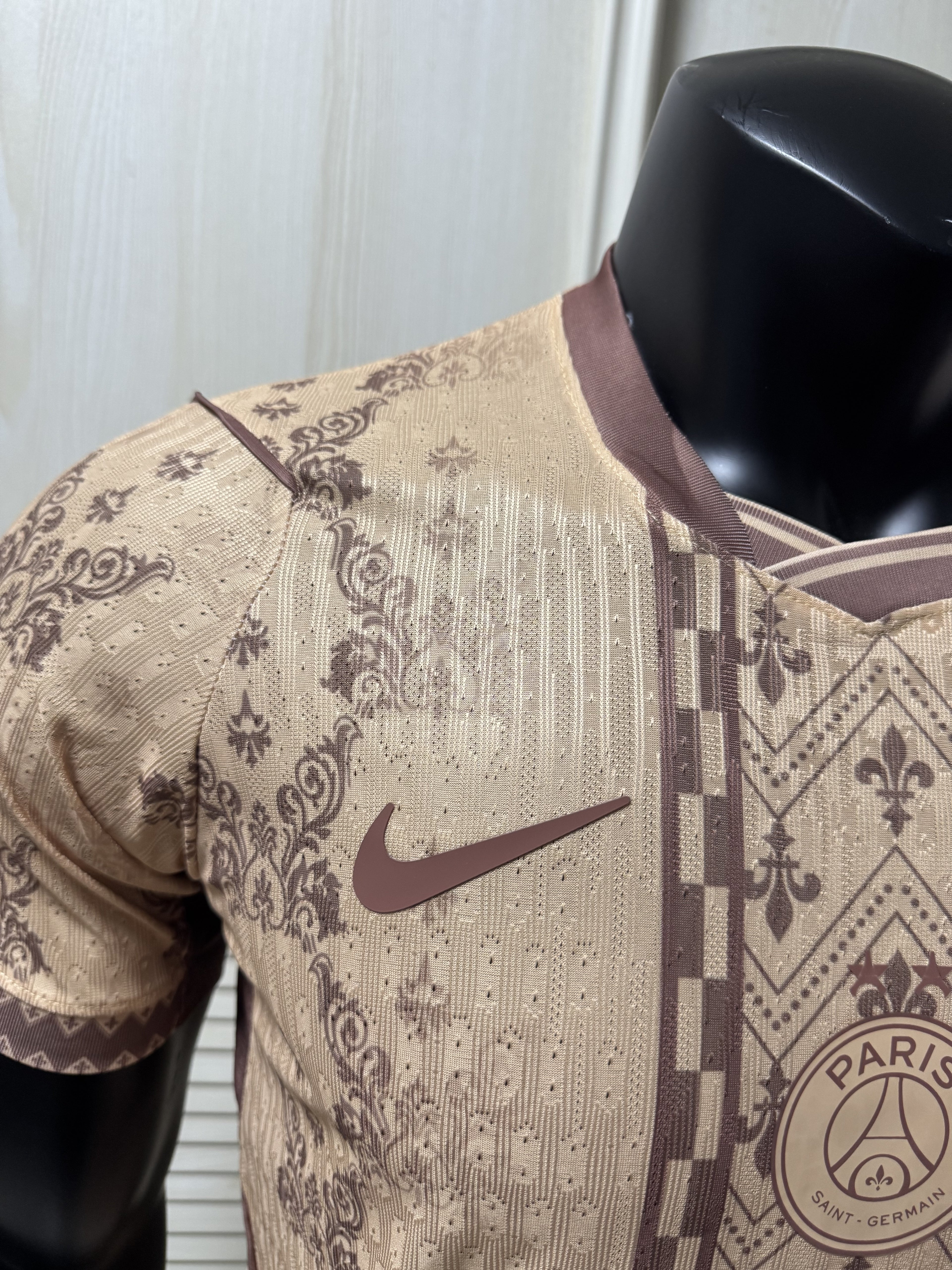 26-27 PSG Earthy Yellow Special Edition Player Version Training Shirt