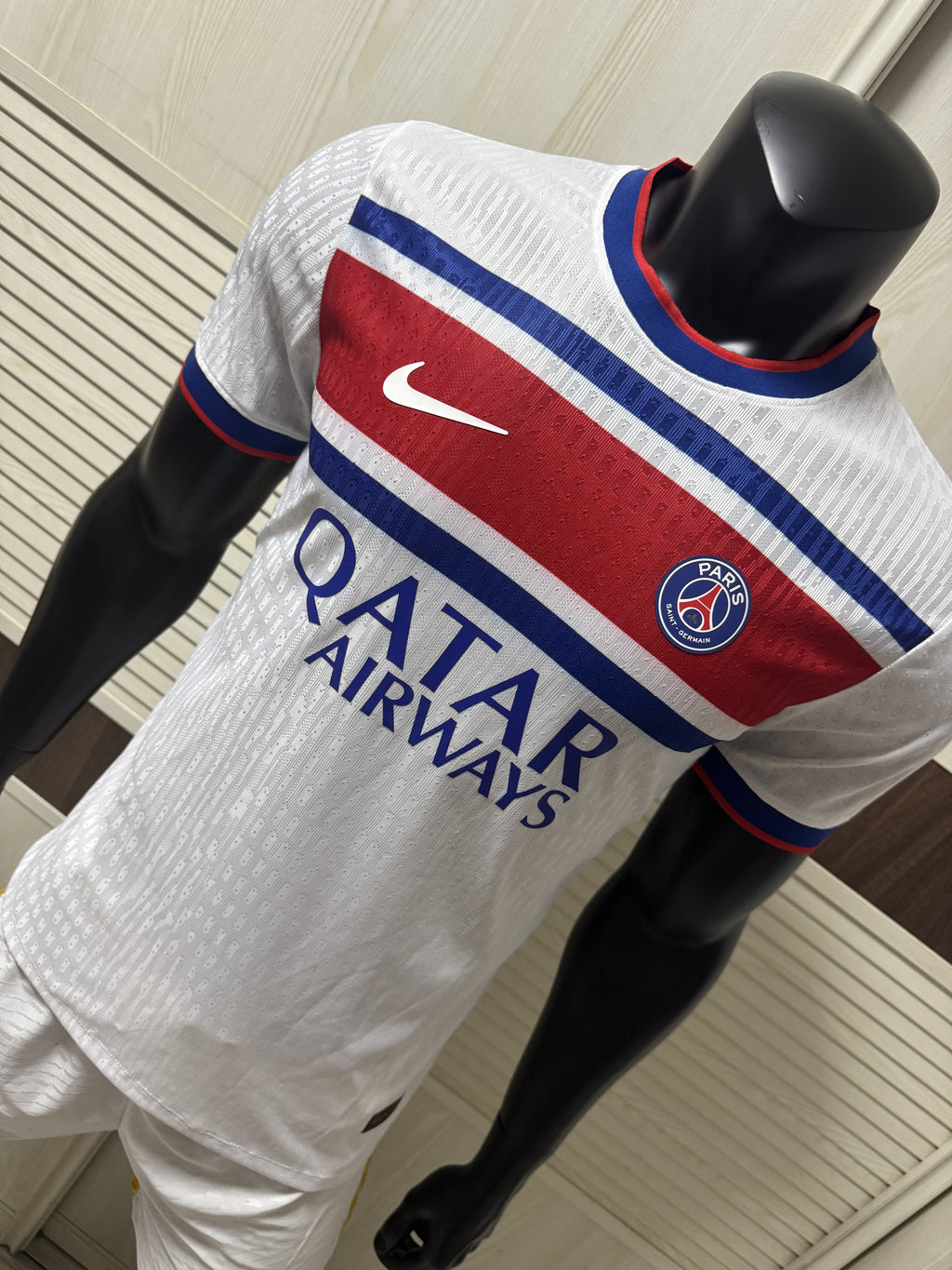 PSG 20262027 away jersey