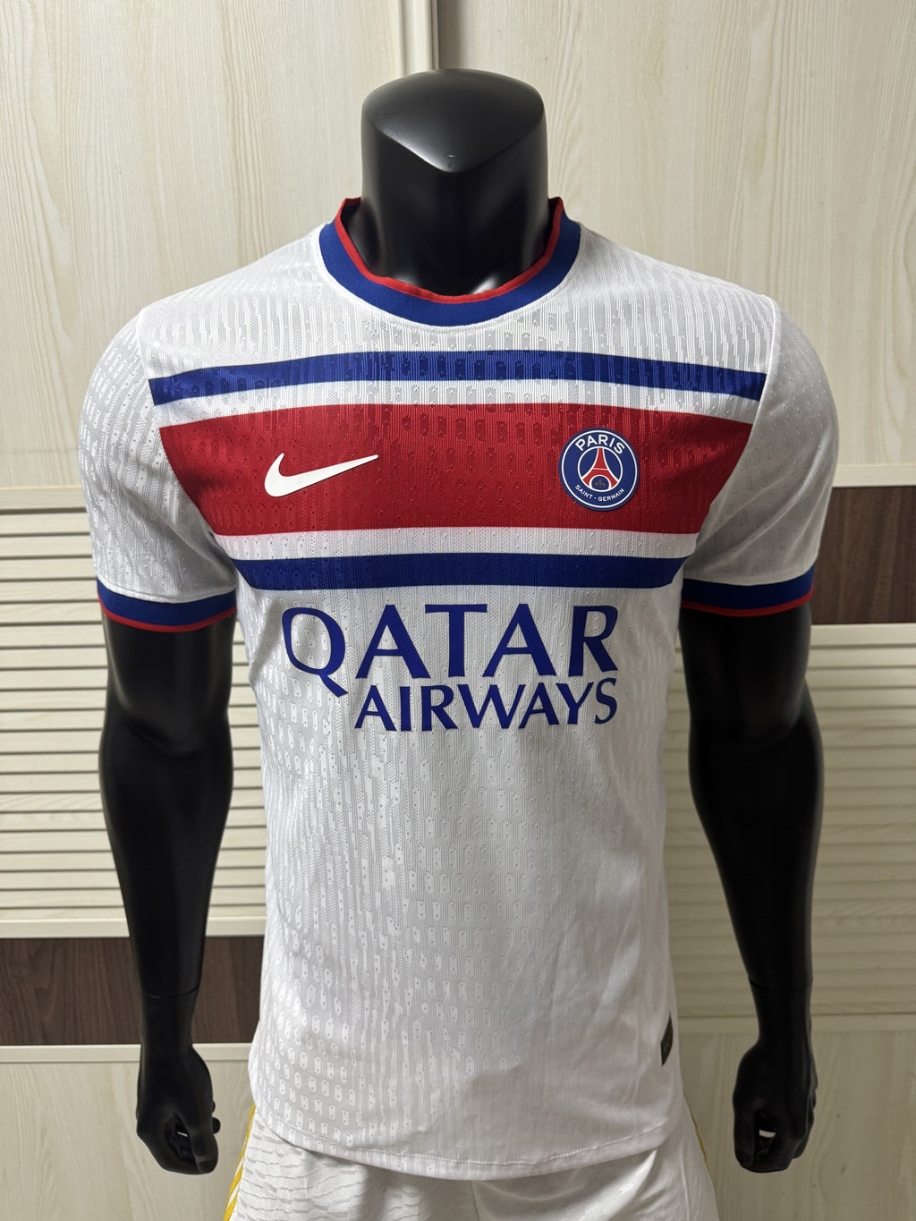 PSG 20262027 away jersey