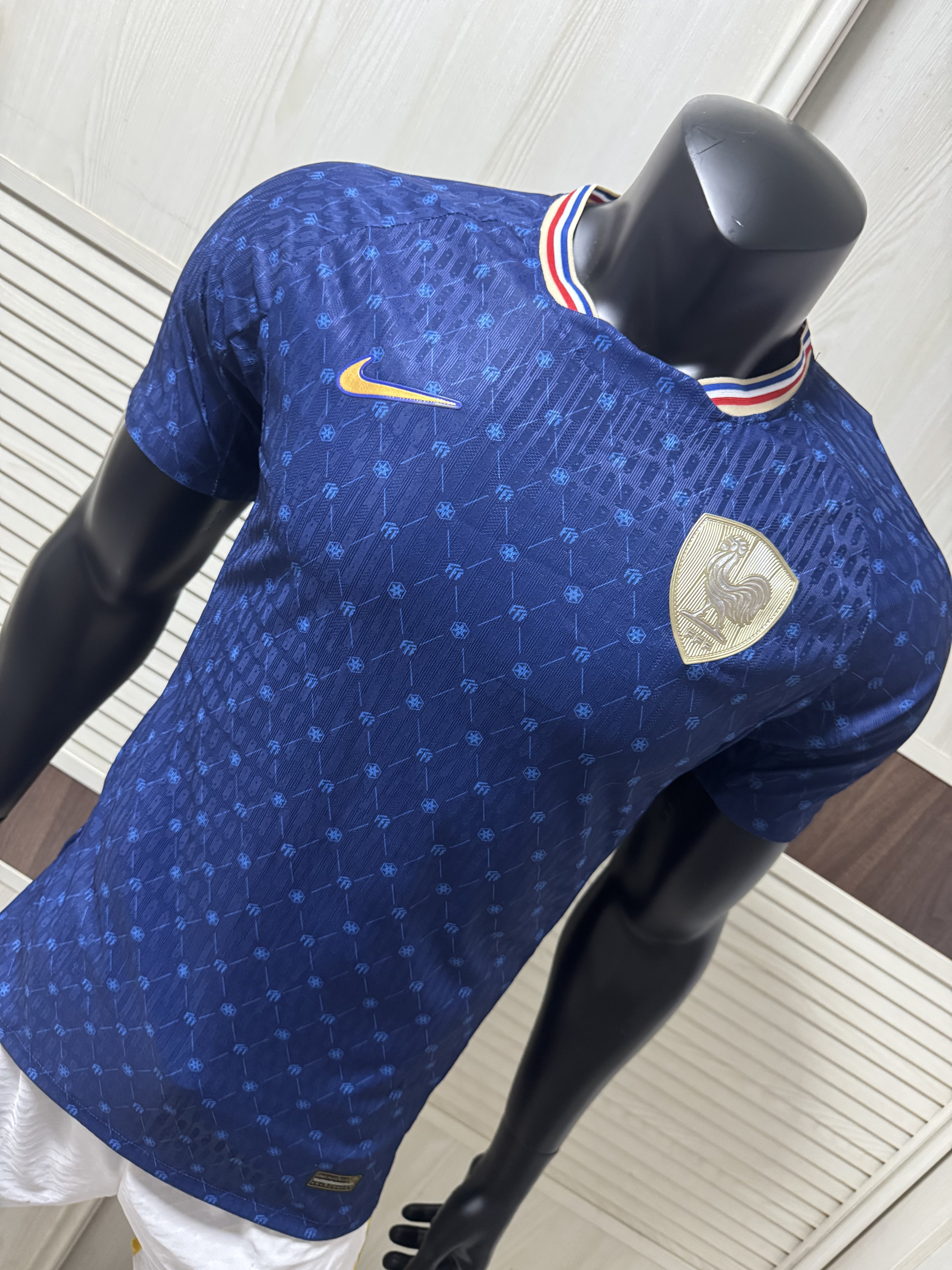 26-27 France Royal blue Casual Edition Player Version Training shirts