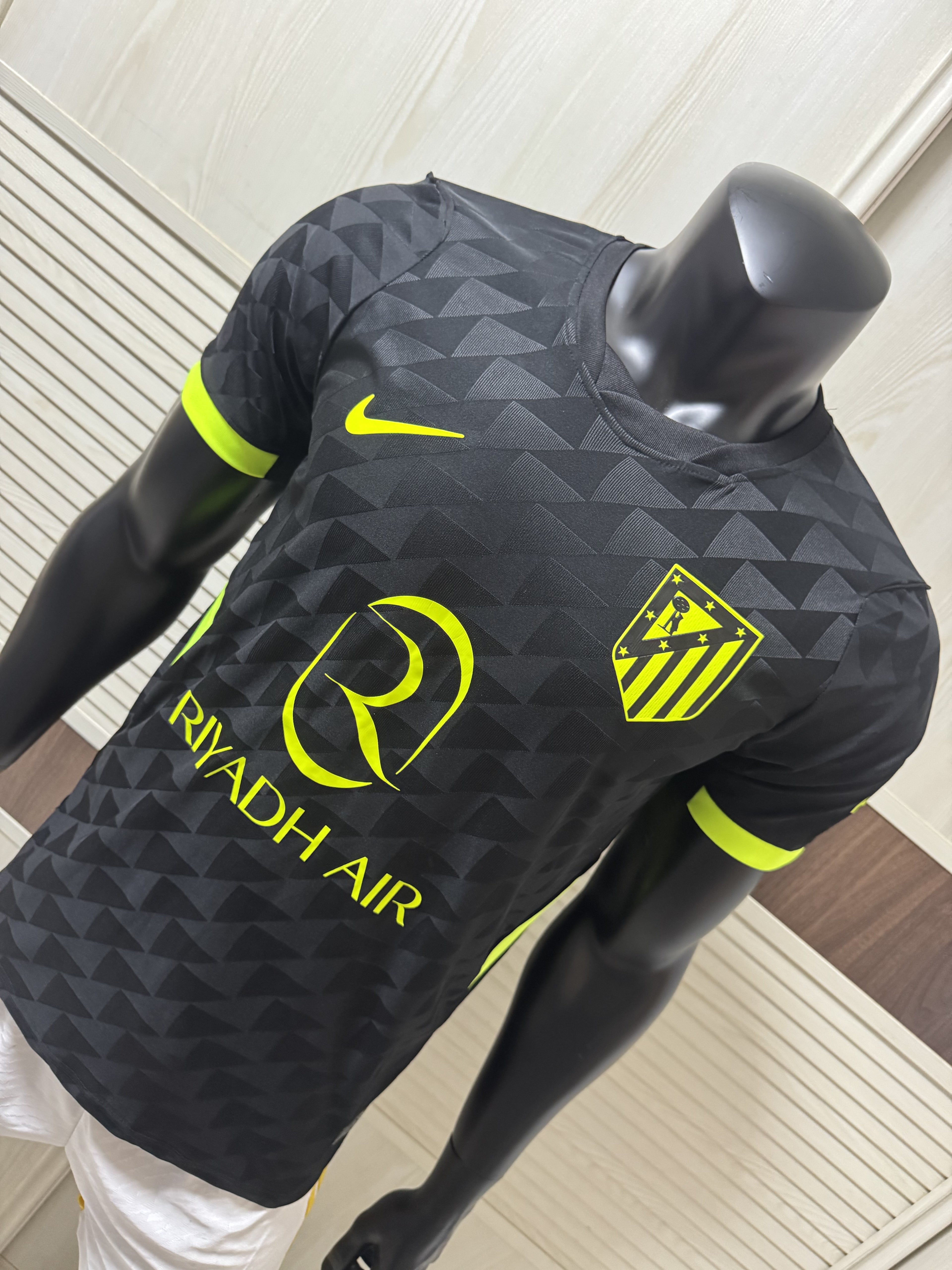 Atletico Madrid 202627 Away Shirt