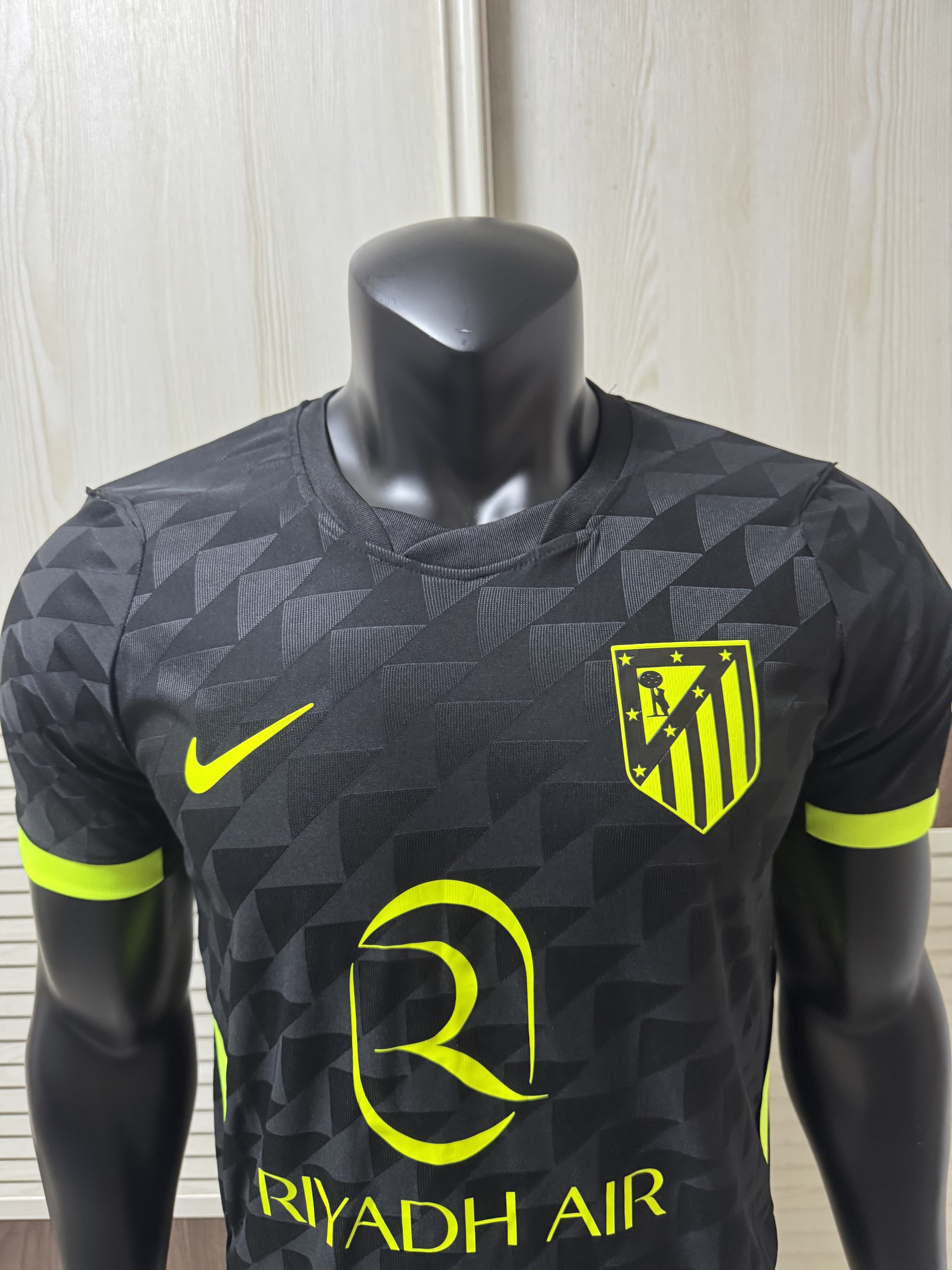Atletico Madrid 202627 Away Shirt