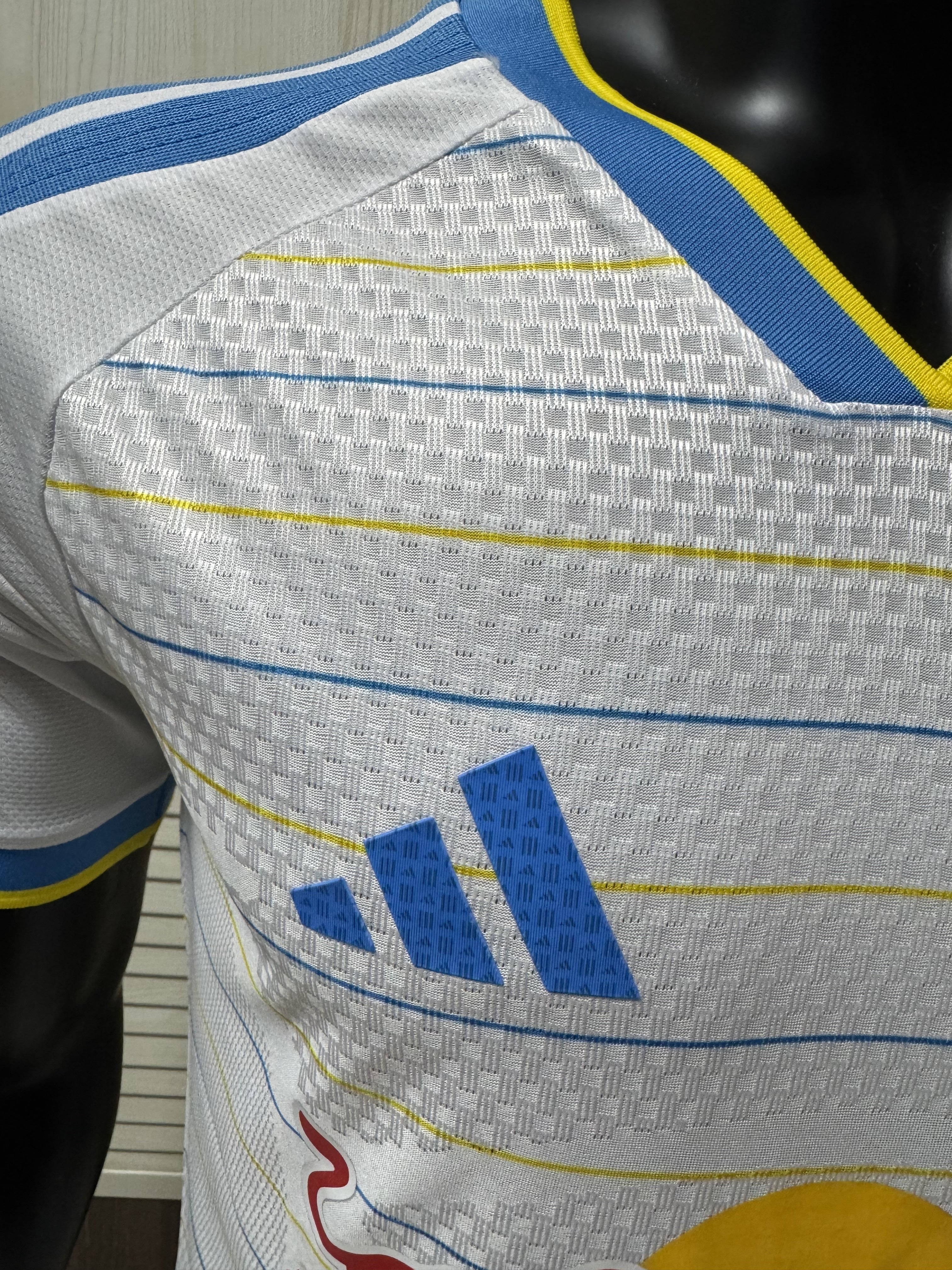Leeds United 2627 WhiteBlueYellow Trim Player version home Jersey