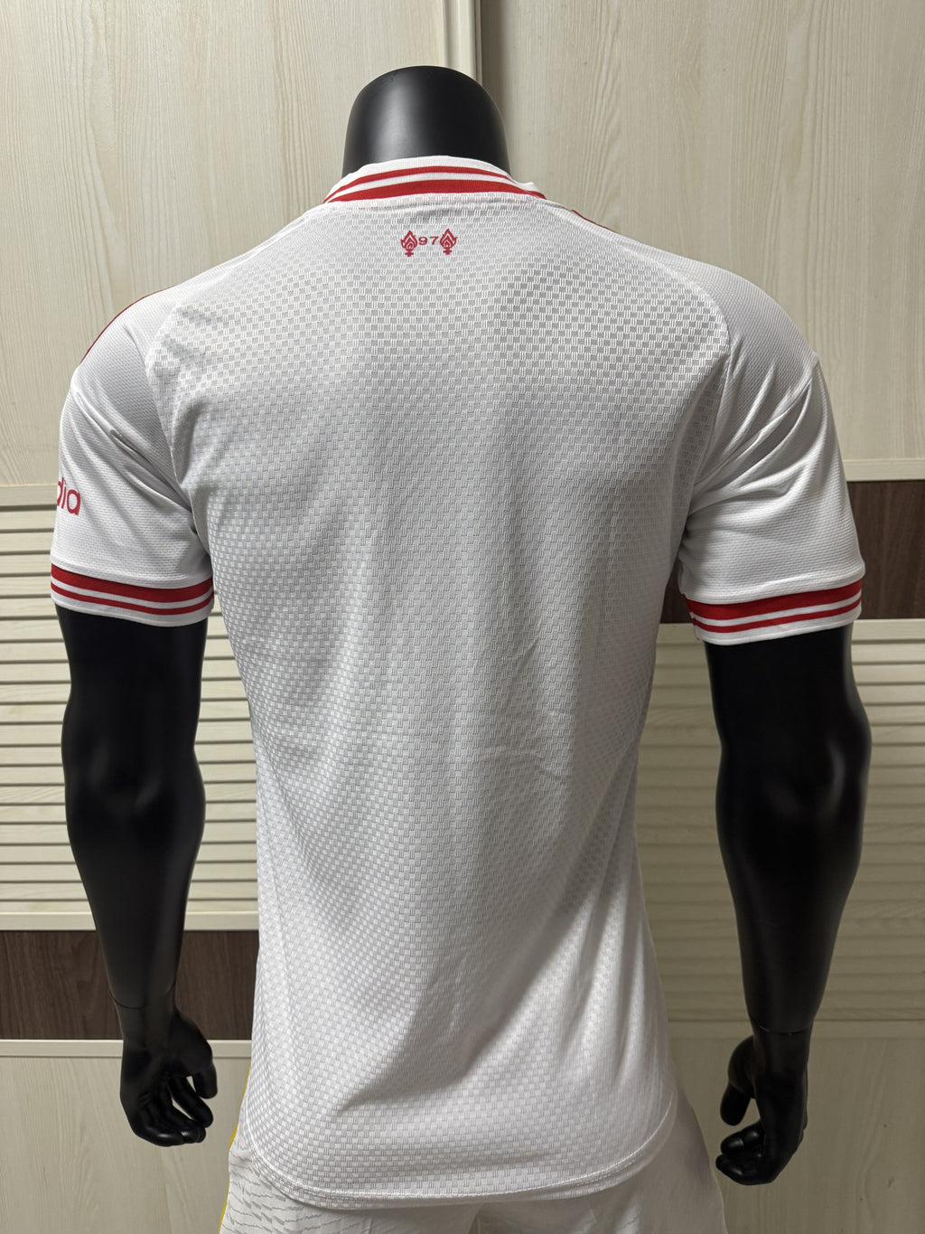 Liverpool Maillot Extérieur 2627 – Version Player