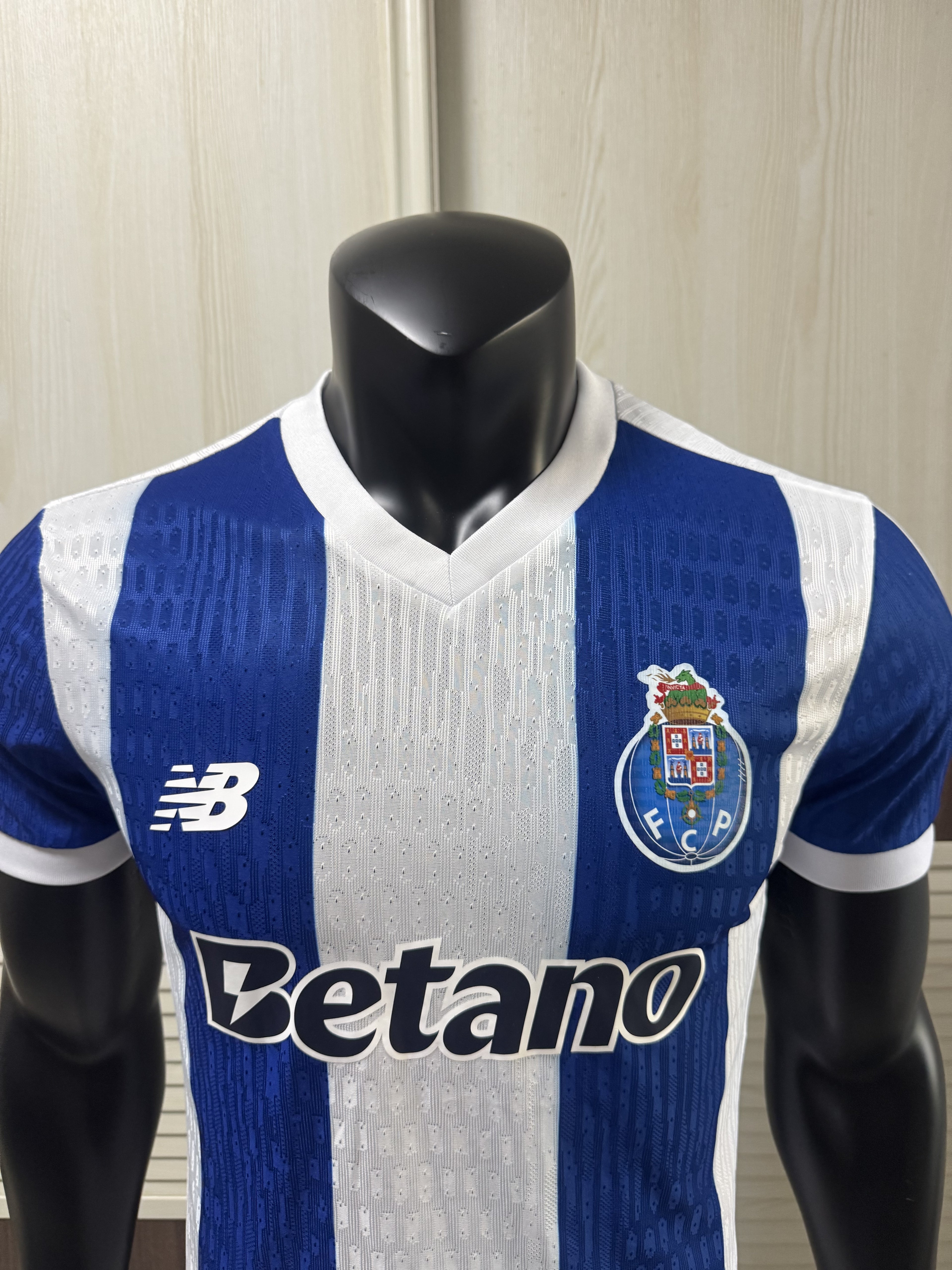 FC Porto Home Jersey 20262027 Player Version