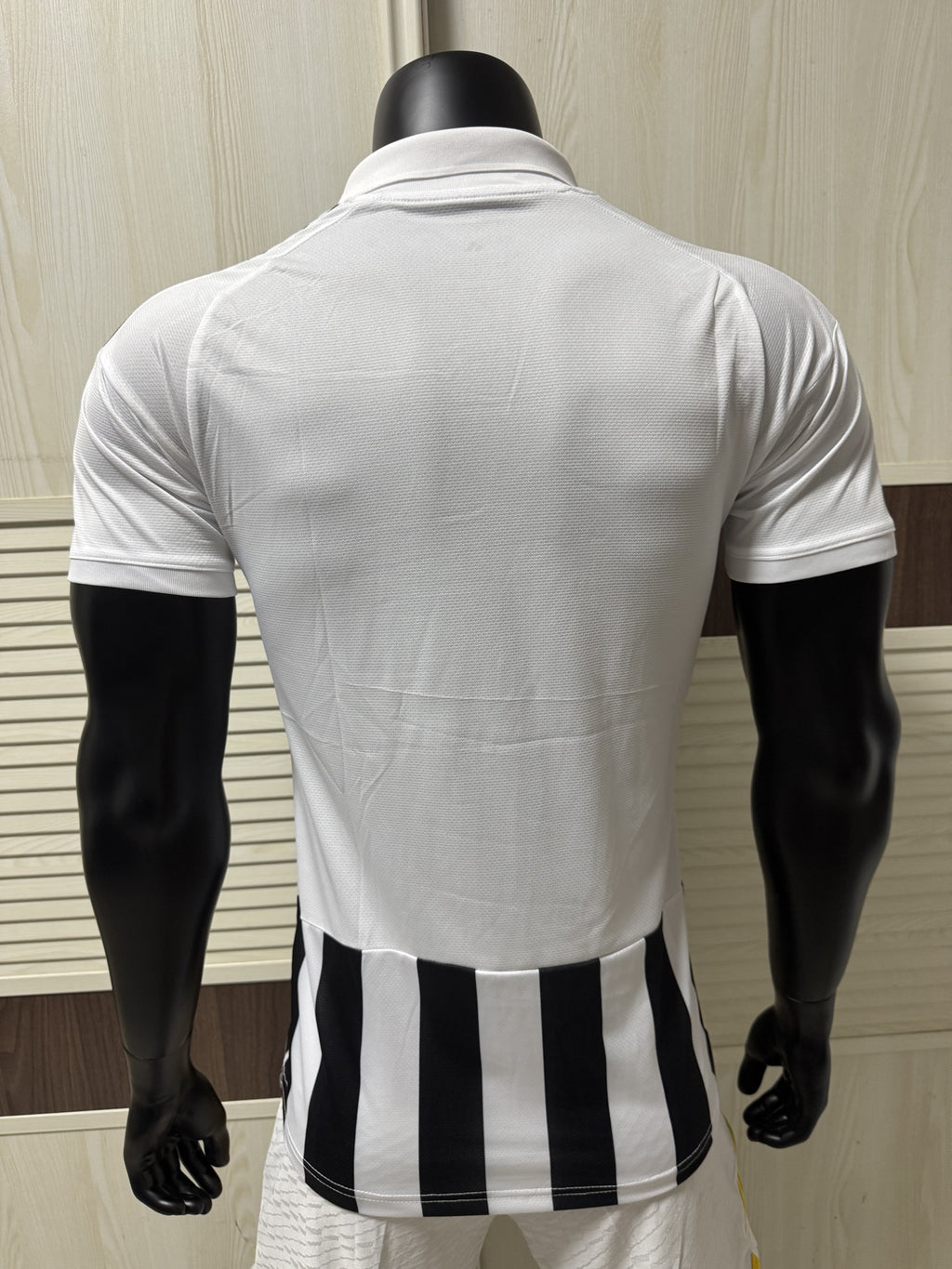 Adidas Juventus 26-27 Home Jersey