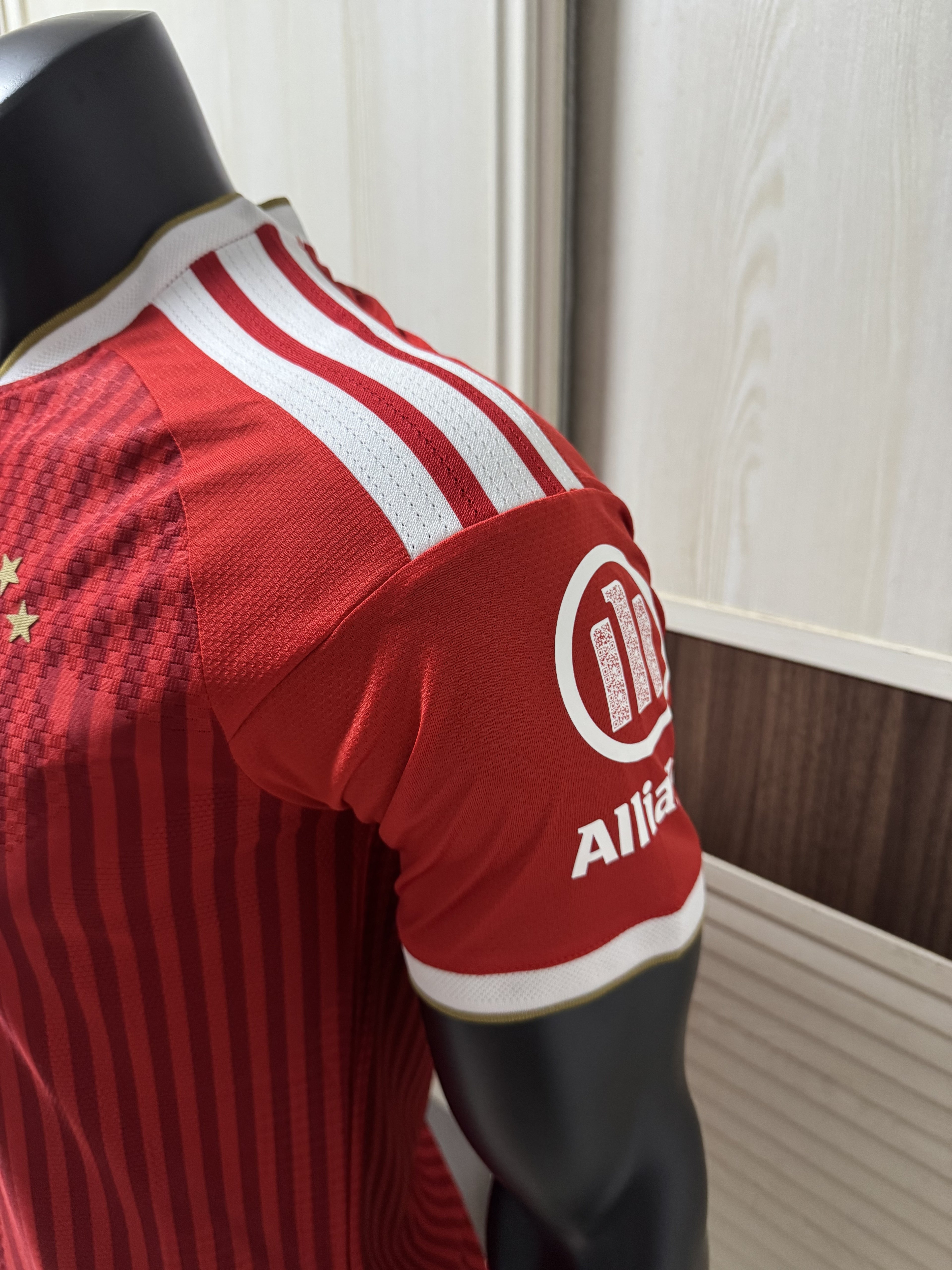 Adidas Men's FC Bayern Munich Authentic Jersey 2627