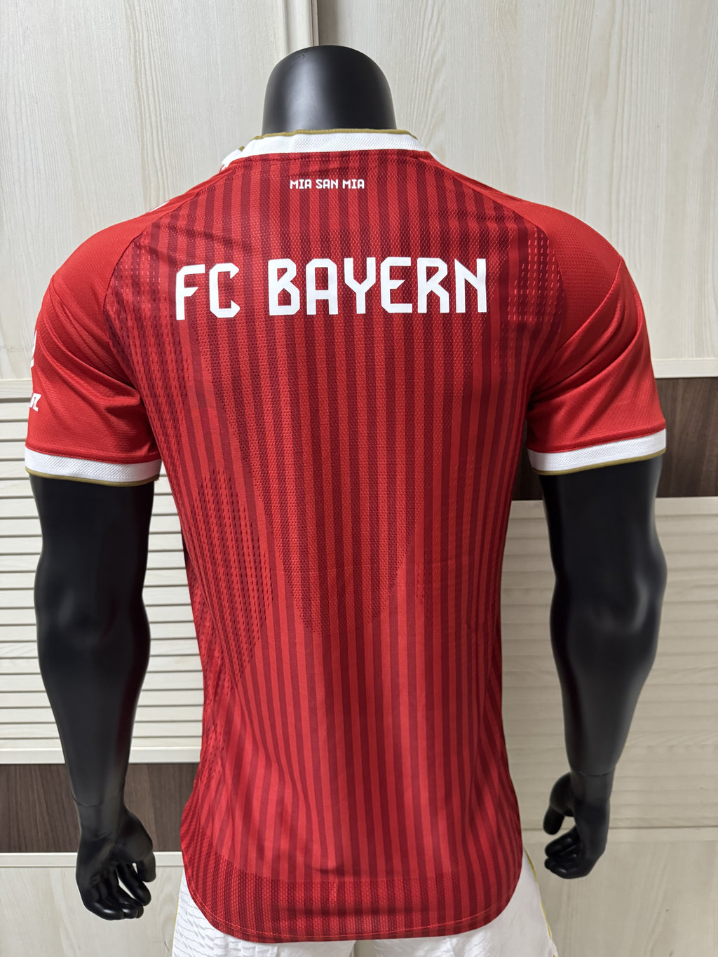 Adidas Men's FC Bayern Munich Authentic Jersey 2627