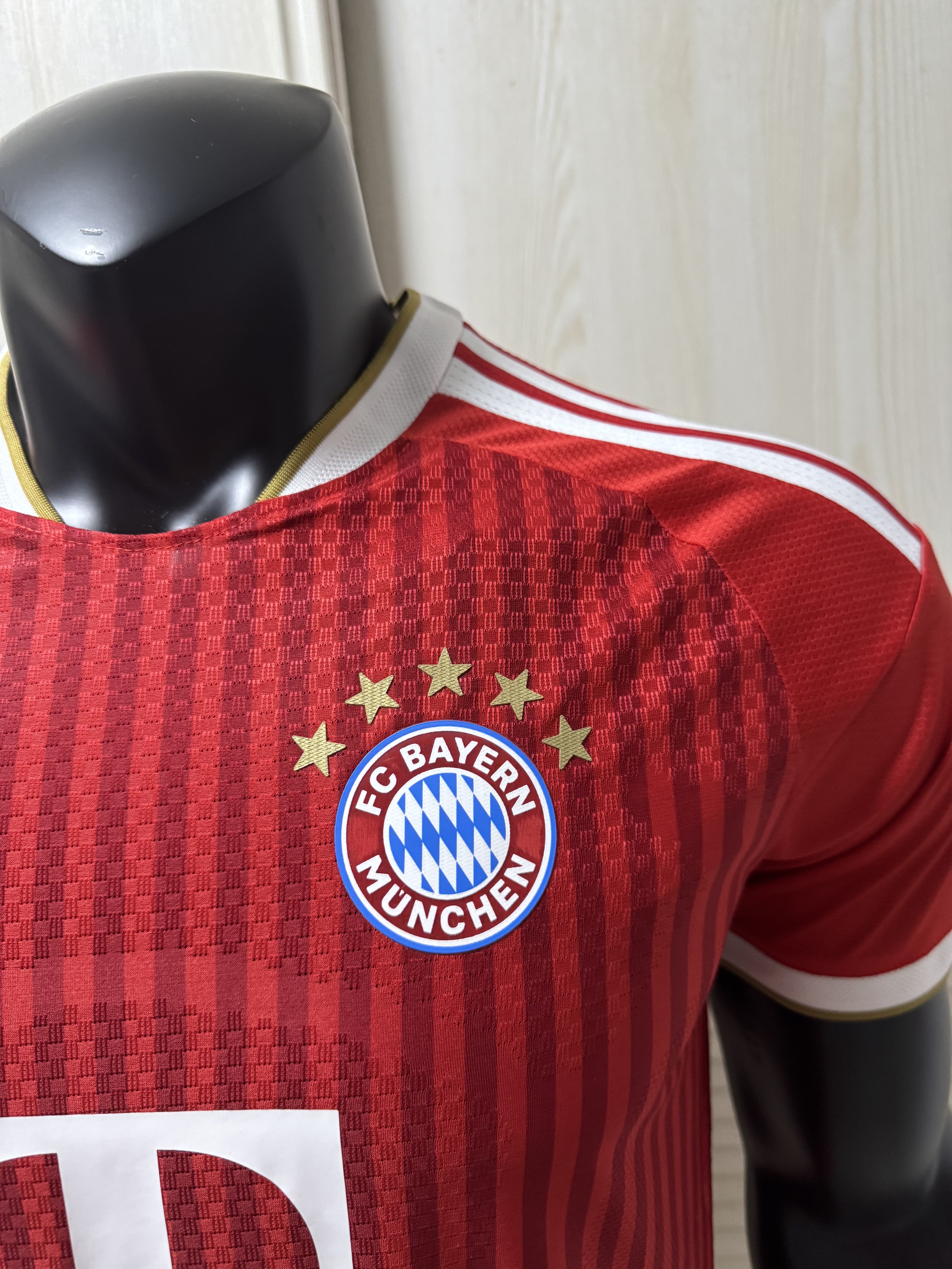 Adidas Men's FC Bayern Munich Authentic Jersey 2627
