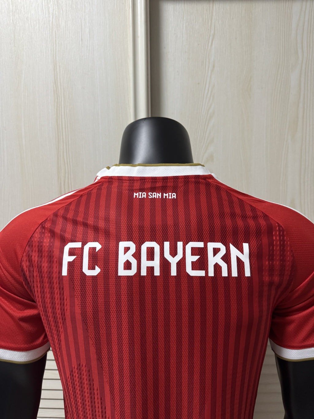 Adidas Men's FC Bayern Munich Authentic Jersey 2627