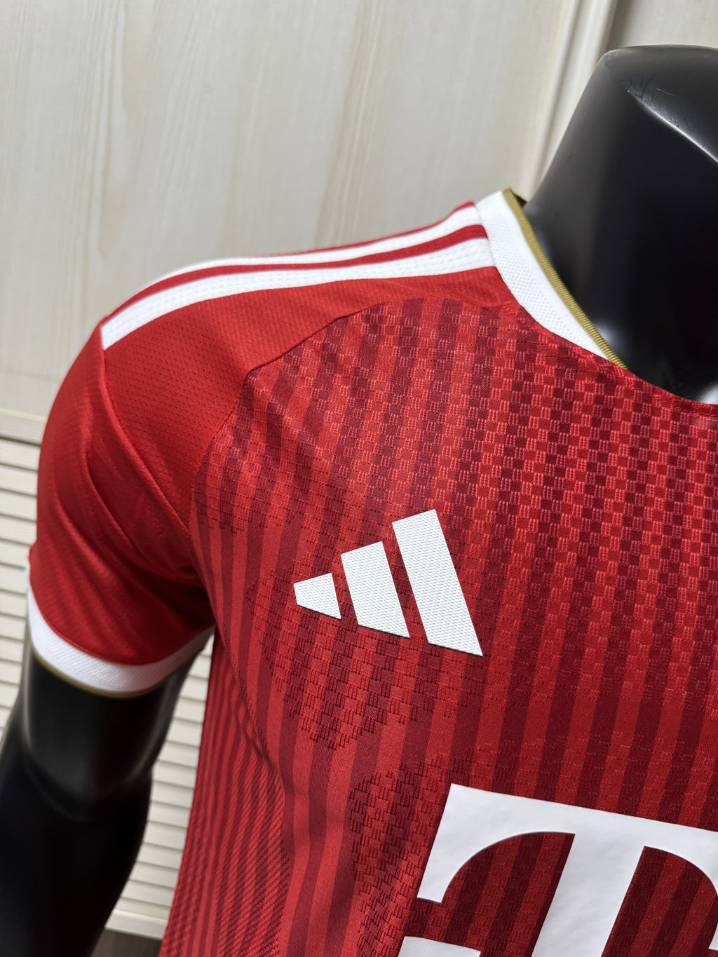 Adidas Men's FC Bayern Munich Authentic Jersey 2627
