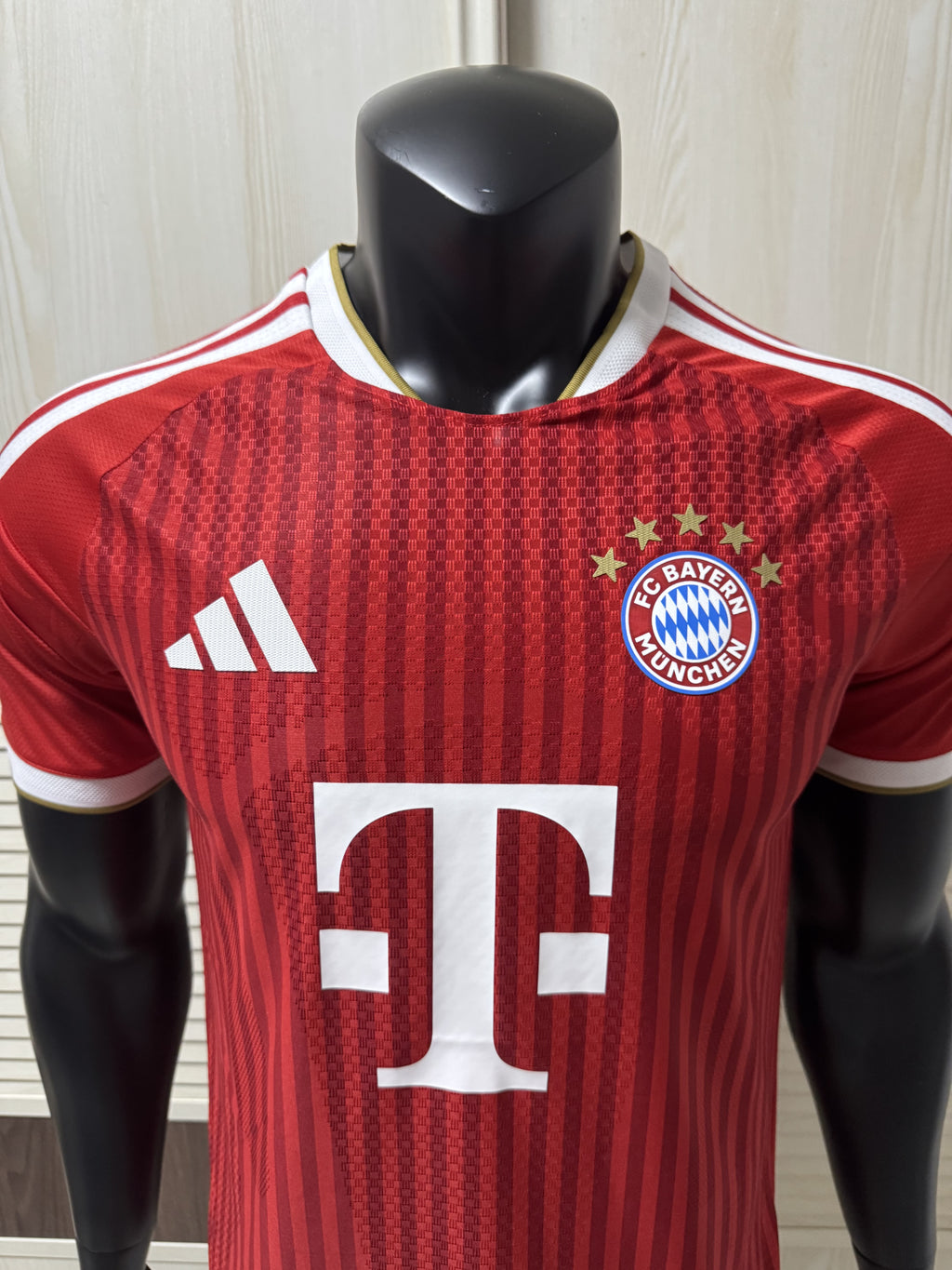 Adidas Men's FC Bayern Munich Authentic Jersey 2627