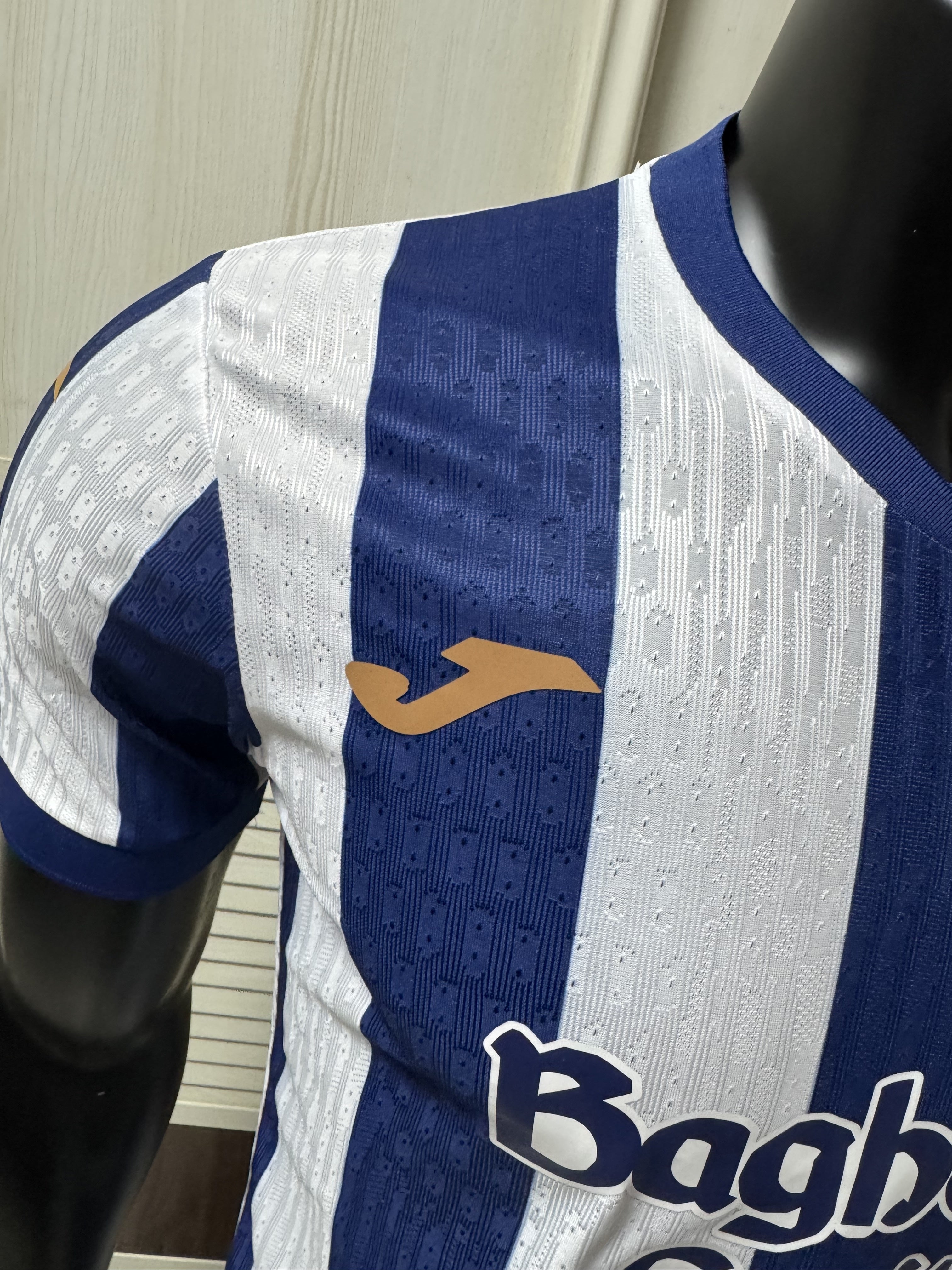 26-27 Real Sociedad Home