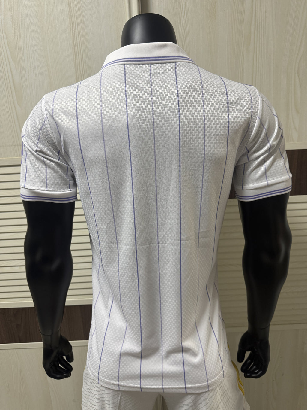 Real Madrid Retro Limited Jersey 202627