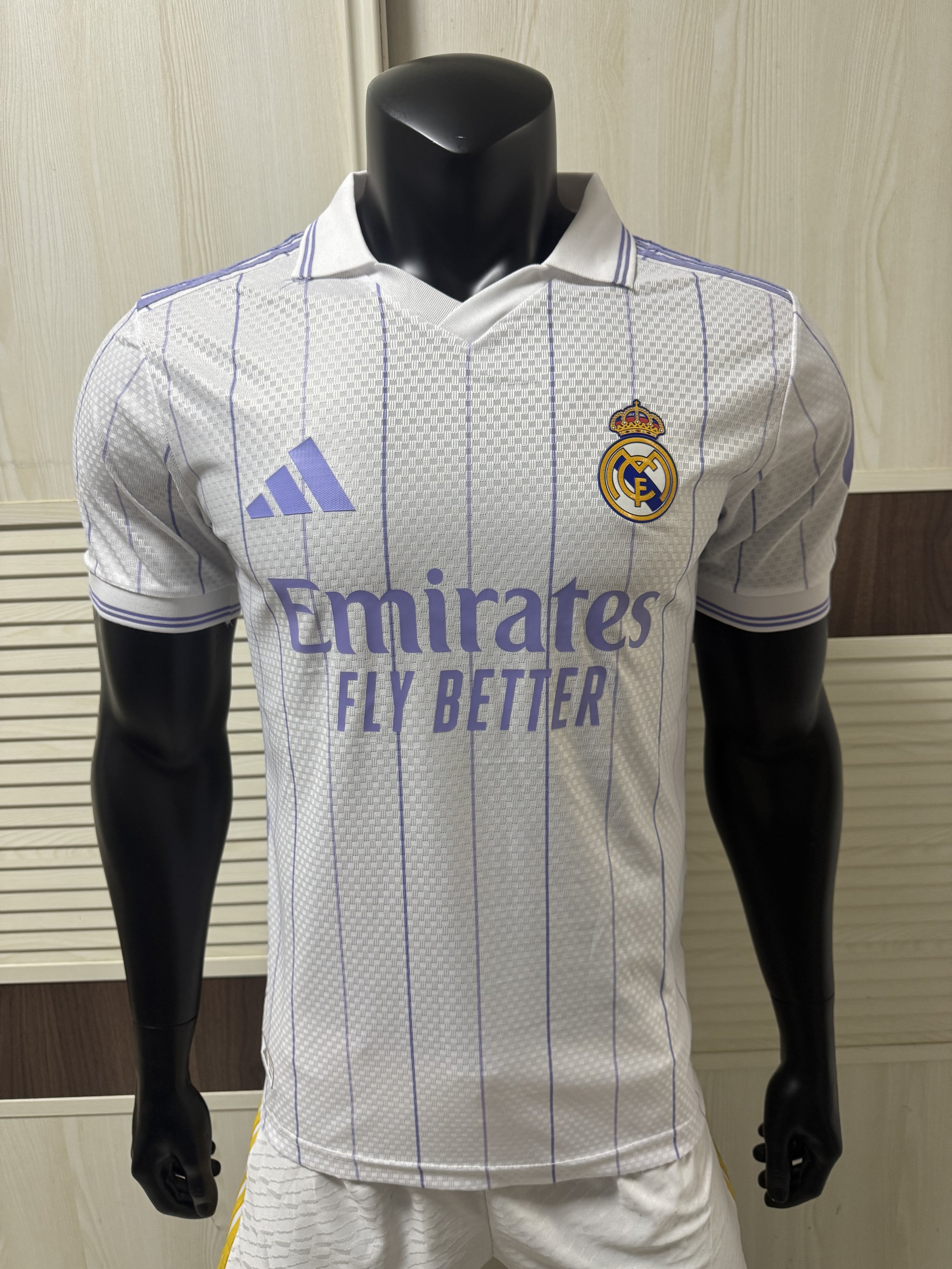 Real Madrid Retro Limited Jersey 202627