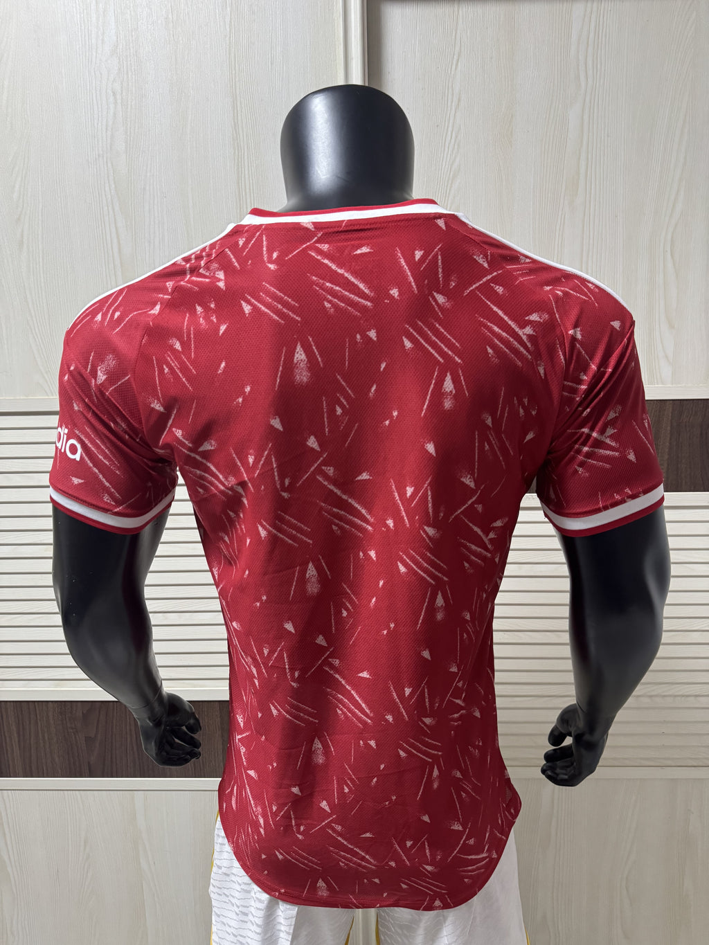 Liverpool Home Player Version 202627
