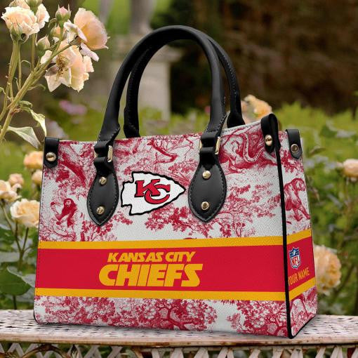 NFL Kansas City Chiefs (Your Name) Women 3D Small Handbag Nicegift WSHH8B7