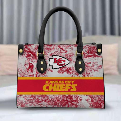 NFL Kansas City Chiefs (Your Name) Women 3D Small Handbag Nicegift WSHH8B7