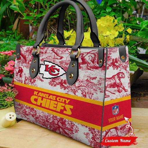 NFL Kansas City Chiefs (Your Name) Women 3D Small Handbag Nicegift WSHH8B7