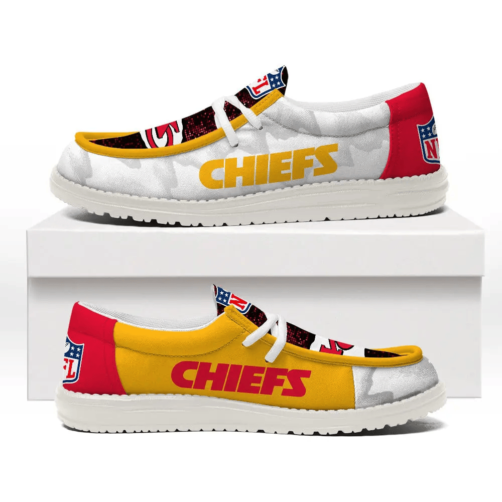 Kansas City Chiefs Moccasin Slippers - Hey Dude Shoes Style AZCHDUDE232